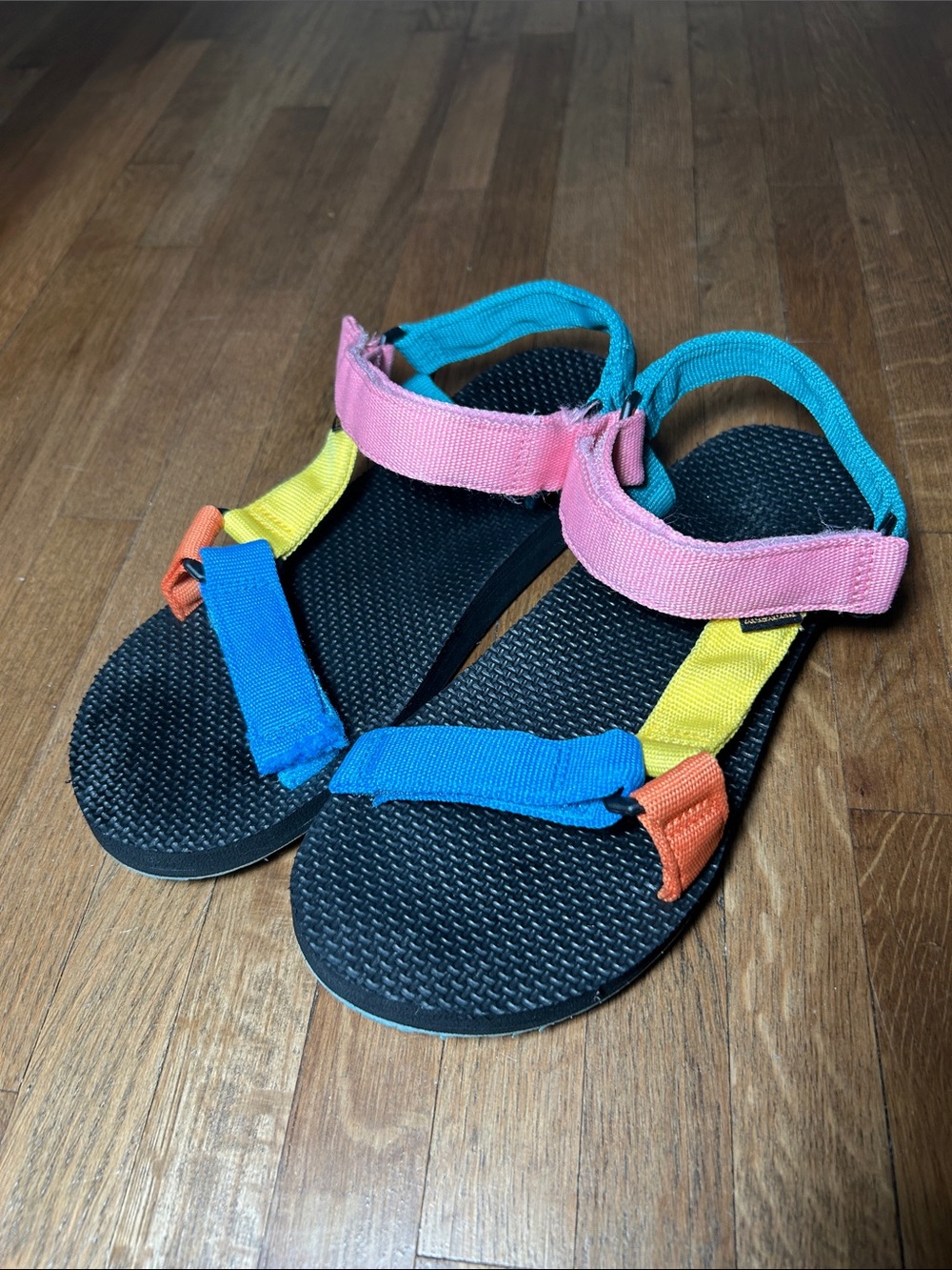 Teva Original Universal Strappy Sandals '90s Multi Colorblock Size 8